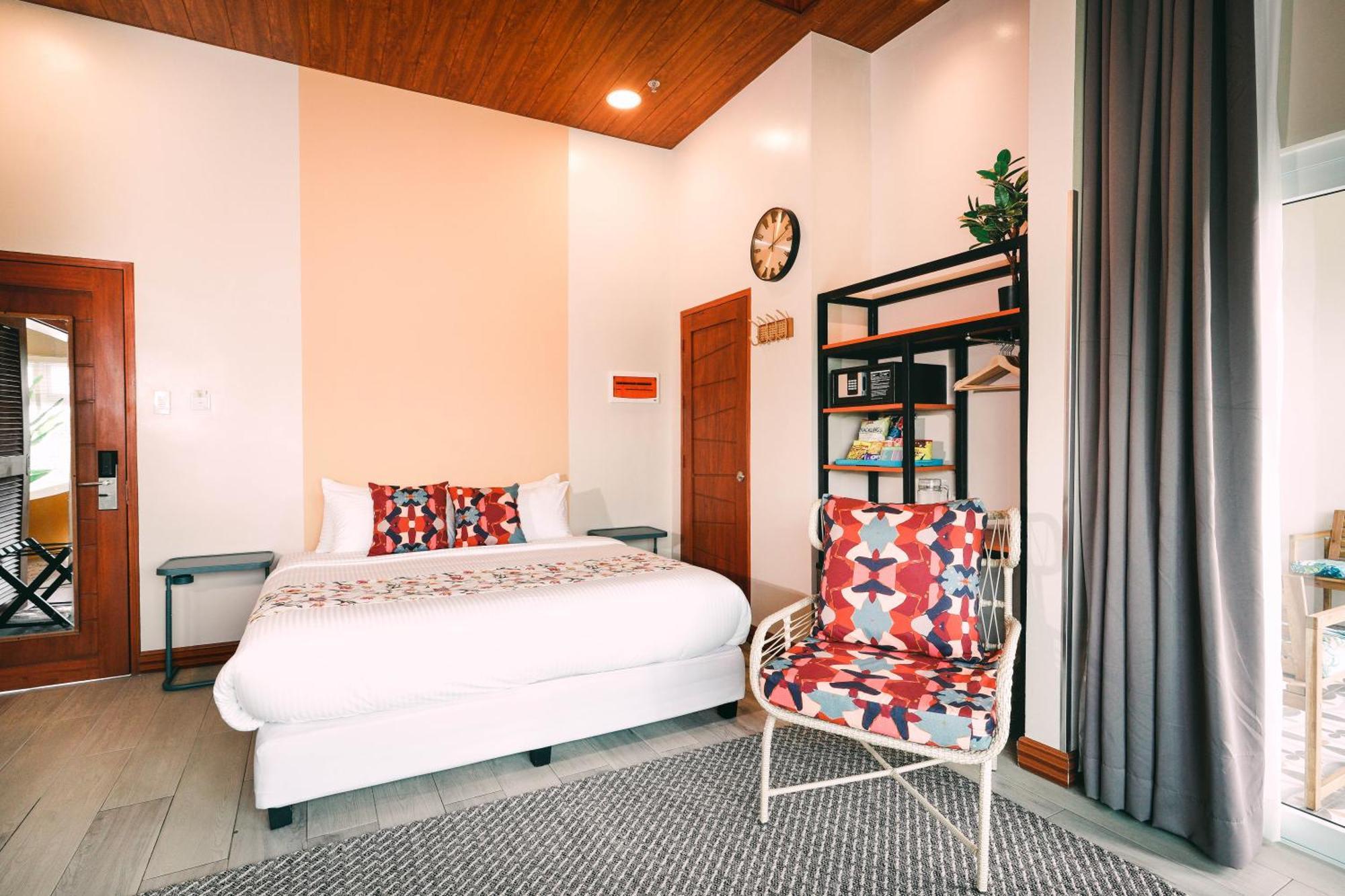 Hotel Kimberly Tagaytay Тагайтай Экстерьер фото